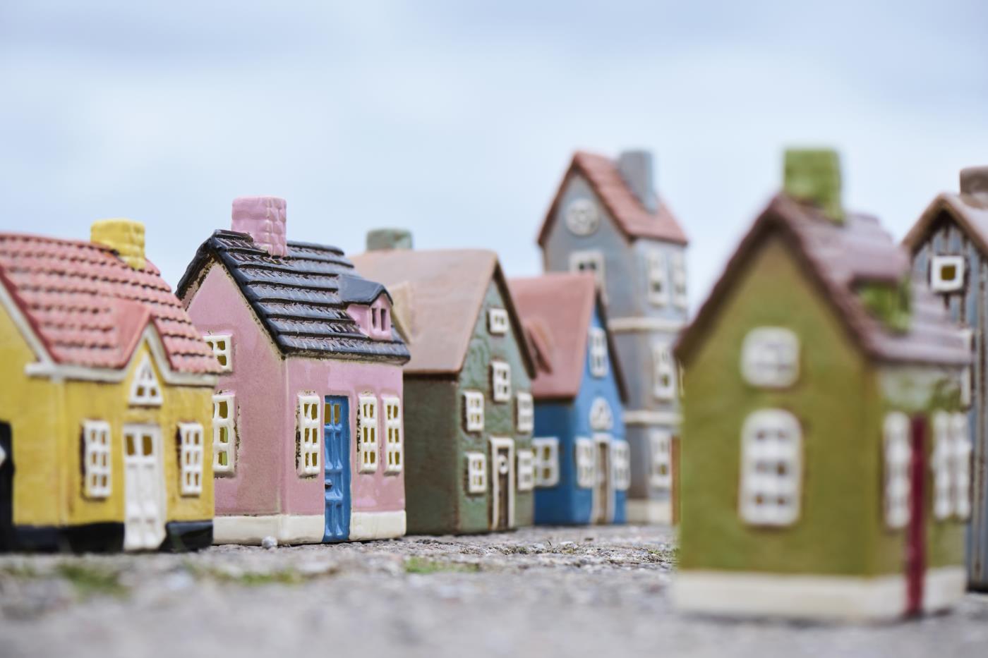 Talolyhty Nyhavn 27656-81 vihreä, ruskeaovi