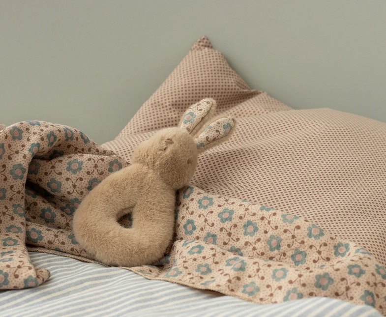 Maileg Pupuhelistin & uniriepu lahjapakkaus Beige