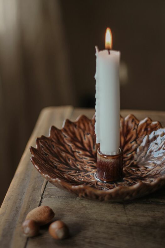 Kynttilänjalka Lehti ruskea Majas Cottage