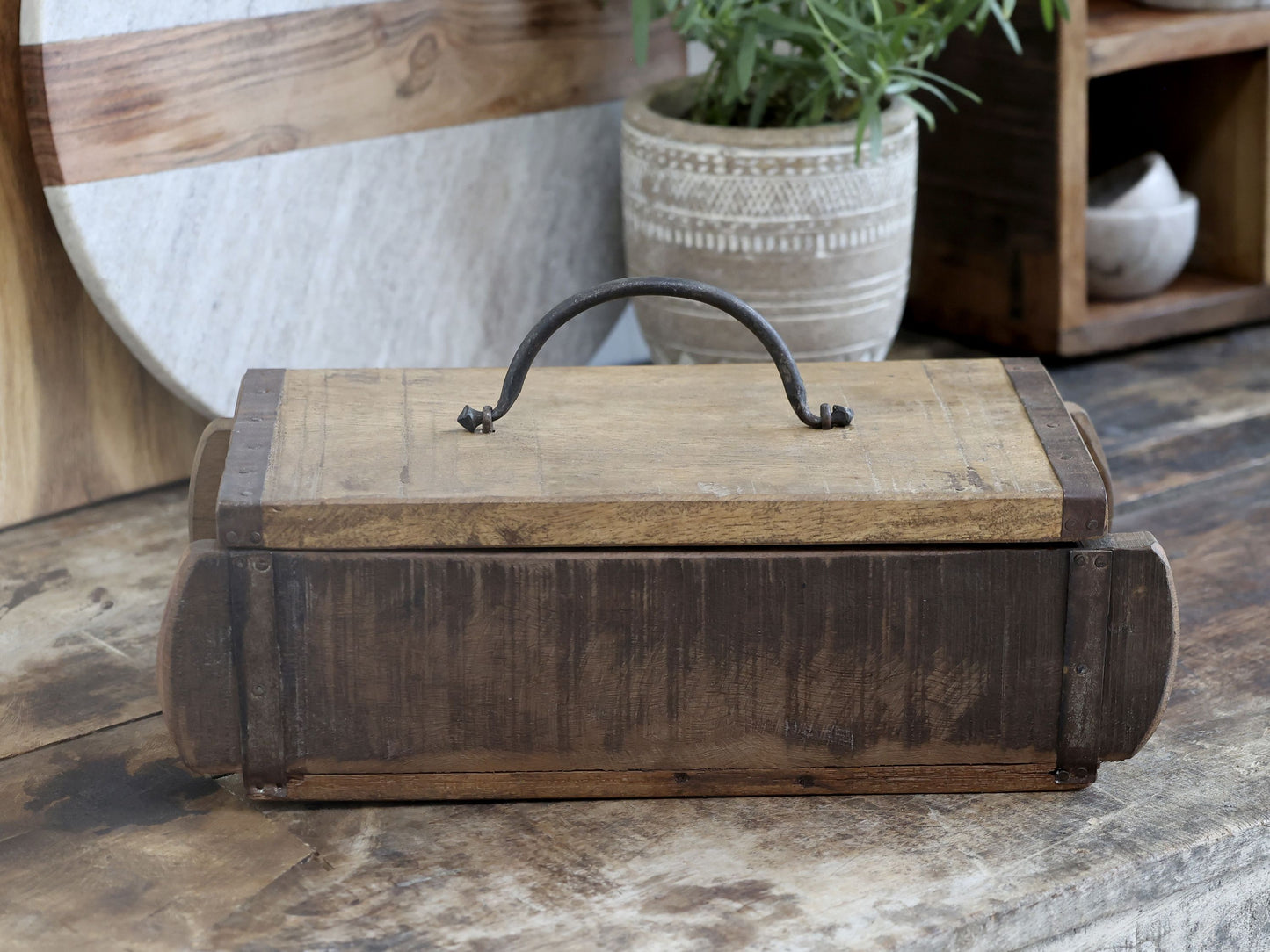 Tiilimuotti kannella Chic Antique
