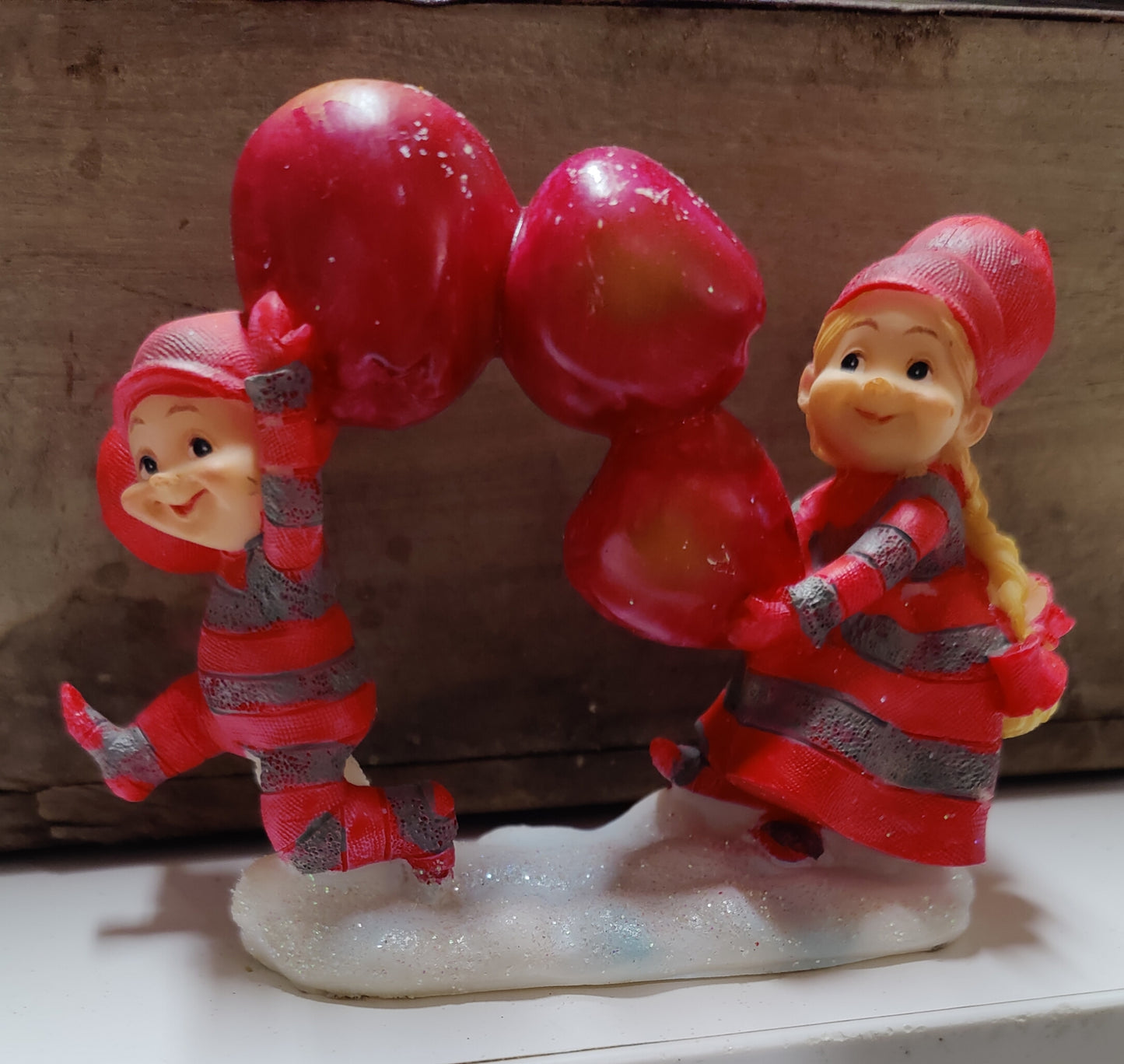 Pobra Tontut ja omenat