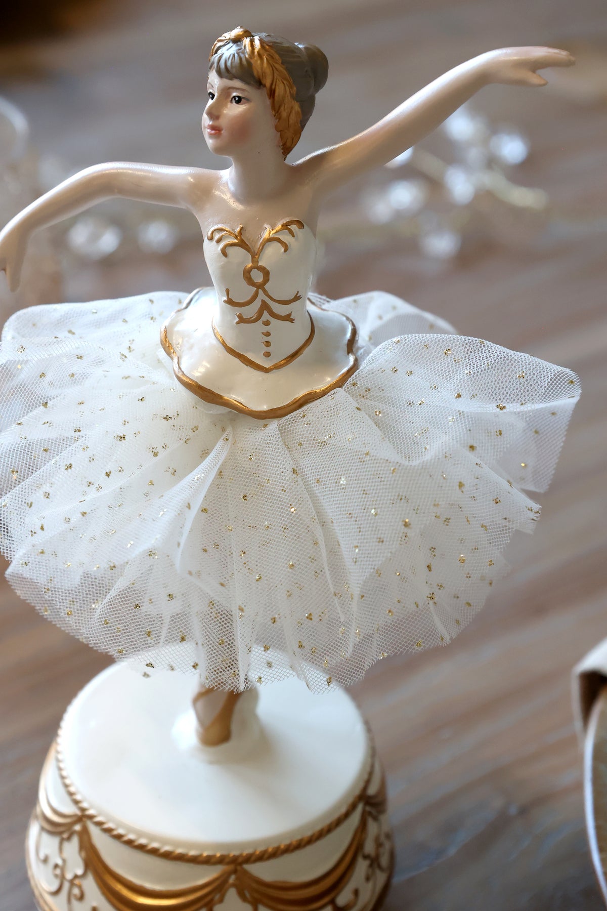 Ballerina soittorasia antique cream Chic Antique