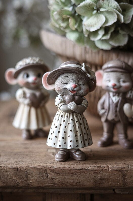 Hiiri ja sydän Majas Cottage