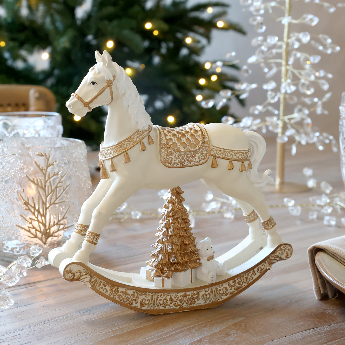 Keinuhevonen antique cream Chic Antique