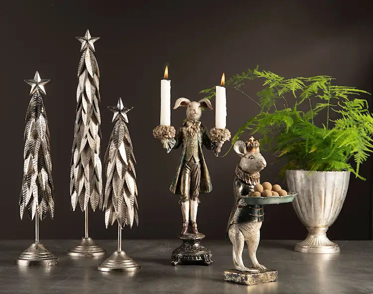 Kynttilänjalka Kaniherra vihreässä frakissa 40cm