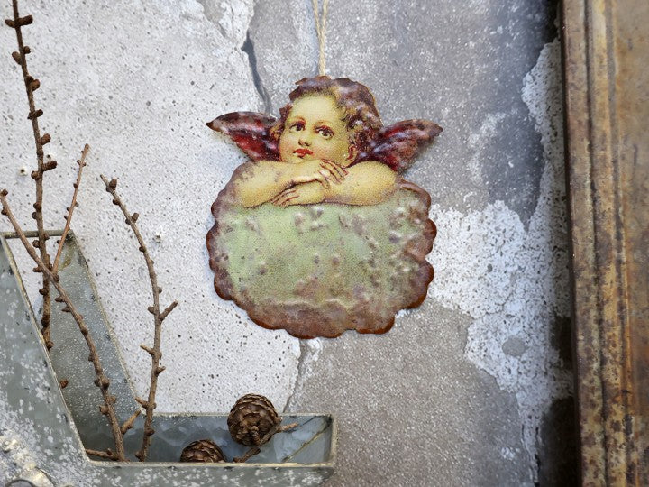Vintage Enkeli metallikoriste